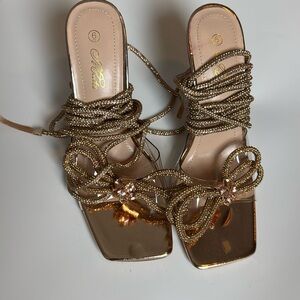 Sparkling gold heels